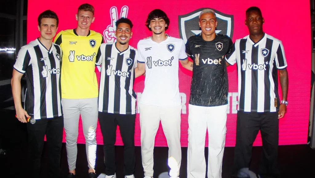 Botafogo fecha patrocínio de R$ 55 milhões e entra para o Top-5 do futebol brasileiro: o que saber?